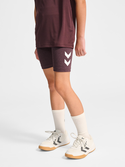 hmlJR LOGO SHORT  TIGHTS, FUDGE MELANGE, model