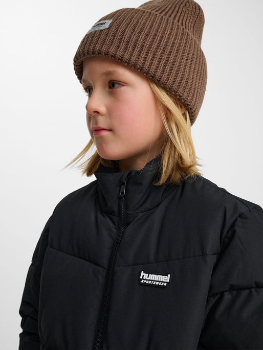 hmlJR PUFFER JACKET, BLACK, model